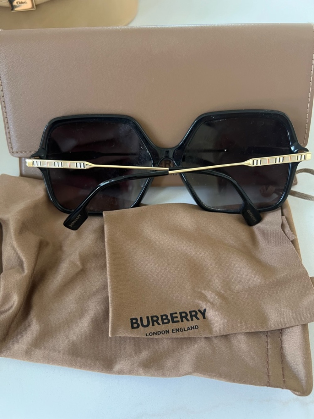 Burberry Isabela Women's Black Geometric Sunglasses with Tan Case - Picture 2 of 4